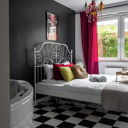 Rentplanet - Teczowa